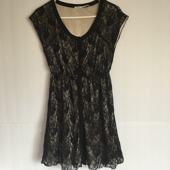 3/$20 Kimchi Blue Lace Button Front Dress - Picture 1 of 3
